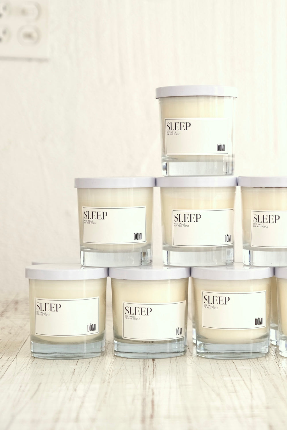 Smells Like Sleep Scented Candle - D o m i  