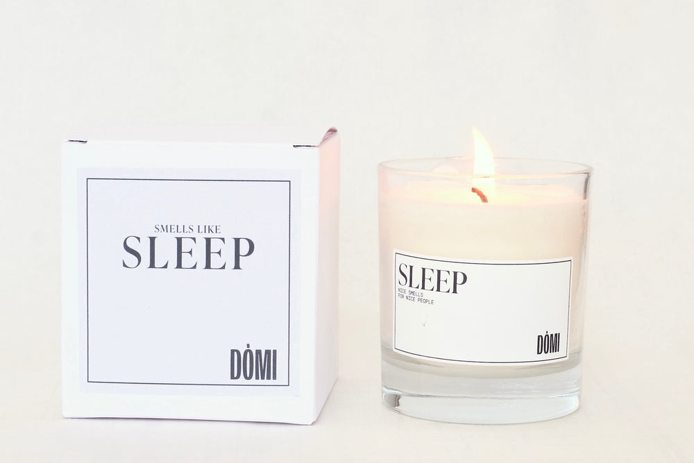 Smells Like Sleep Scented Candle - D o m i  